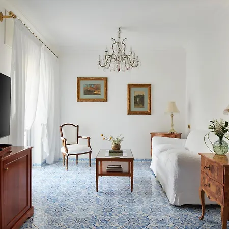 Scalinatella Hotell 5*