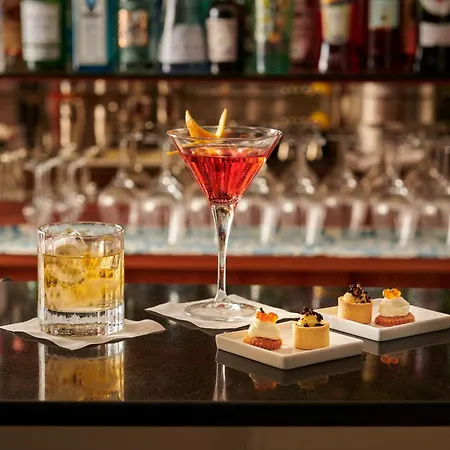 拉斯卡里纳特拉酒店 酒店